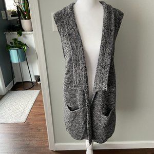 Banana Republic Sweater Vest Size M